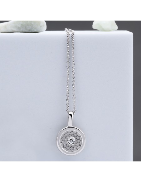 Ricami Pendant White Gold (circular)